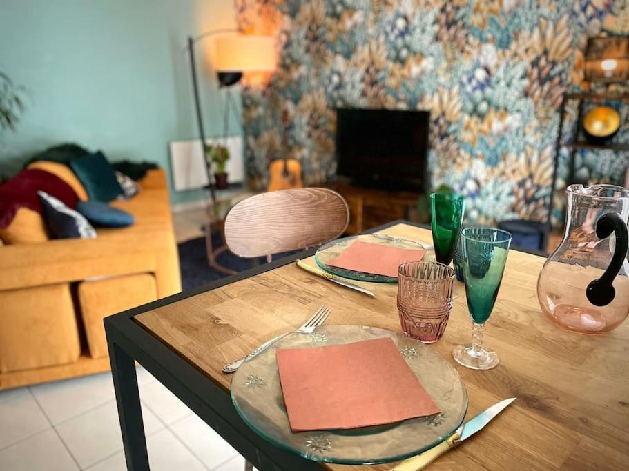 Superbe Cosy, Balcon, Arrivee Autonome Apartment